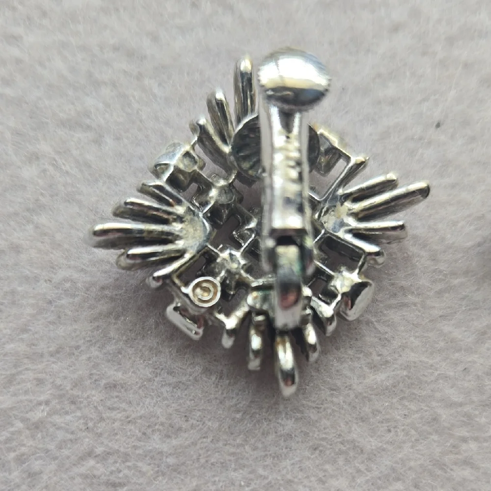 Coro Silvertone 60's Geometric Earrings 1